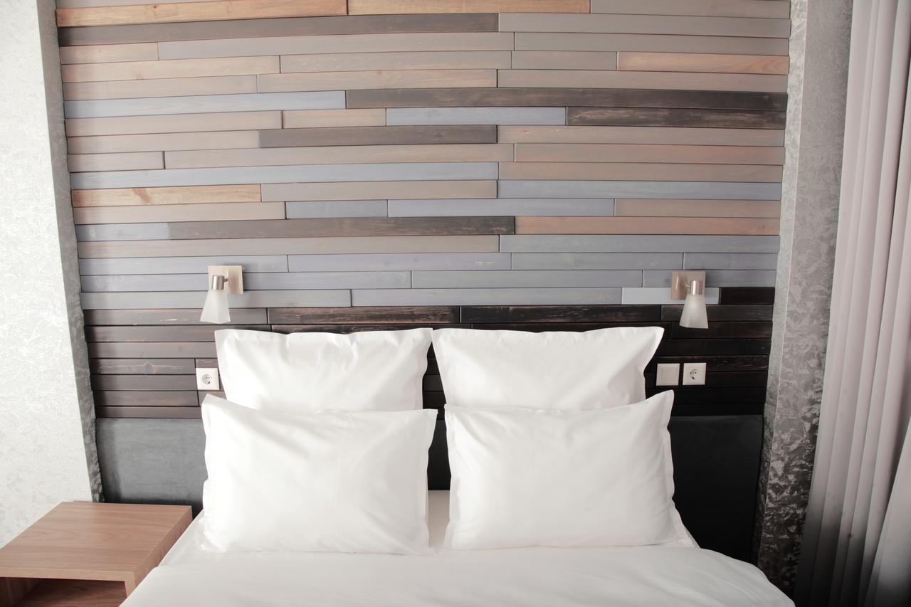 Small Hotel Бишкек Екстериор снимка